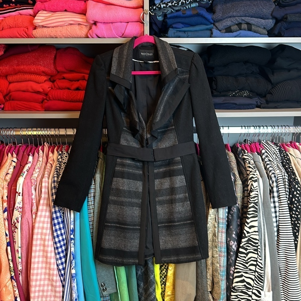 WHBM black and gray striped ruffle lapel see XS knee length coat
